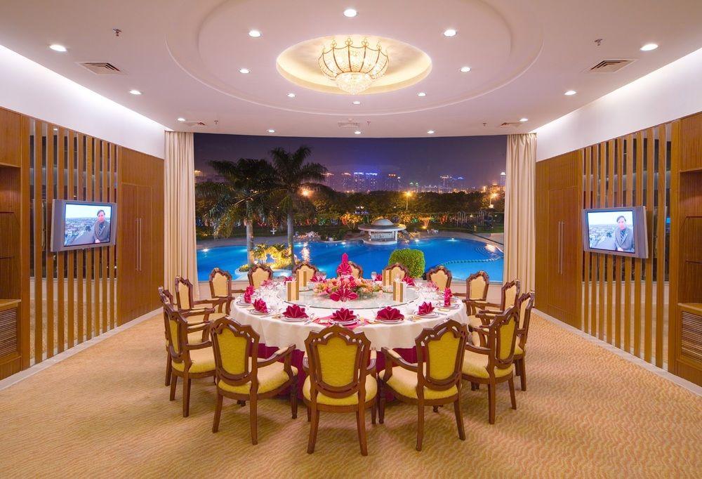 Ramada By Wyndham Pearl Guangzhou-Canton Fair Free Shuttle Bus Restaurant foto