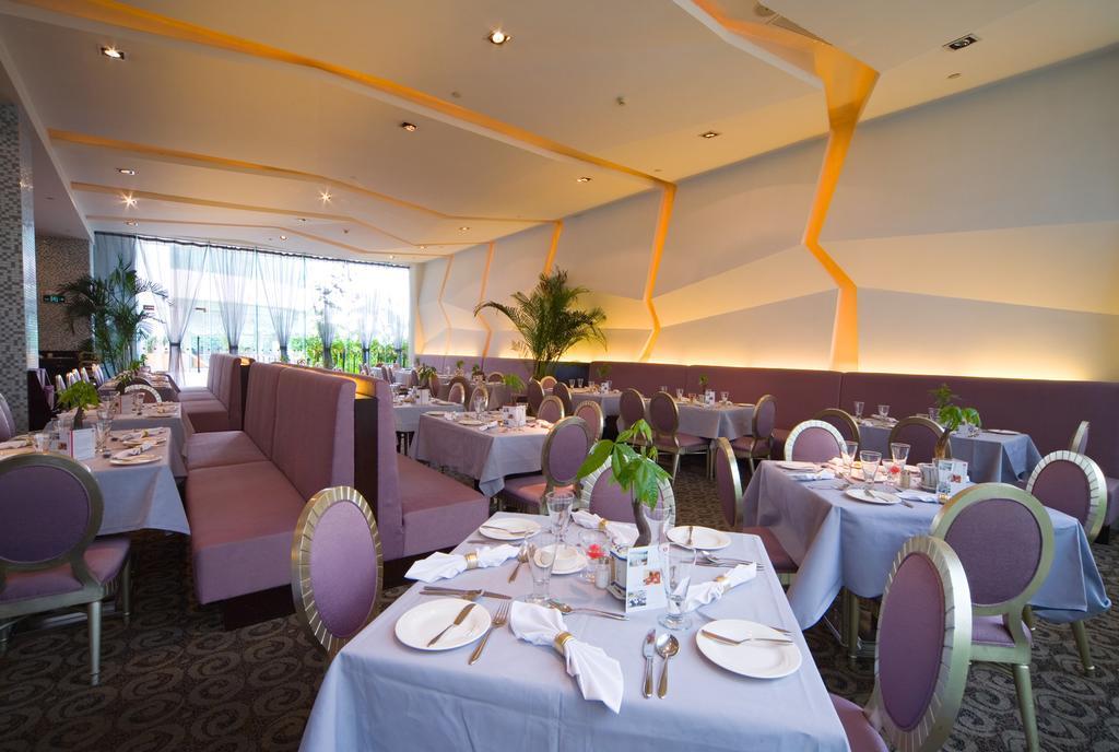 Ramada By Wyndham Pearl Guangzhou-Canton Fair Free Shuttle Bus Restaurant foto