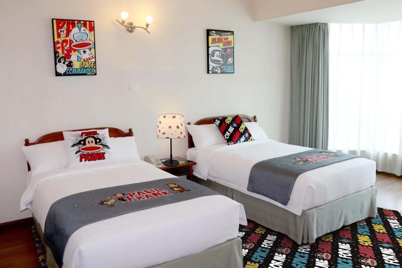 Ramada By Wyndham Pearl Guangzhou-Canton Fair Free Shuttle Bus Exterior foto
